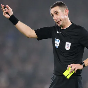 Ex-FIFA Schiedsrichter David Coote