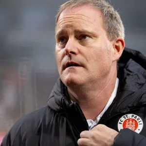 Oke Göttlich im Stadion