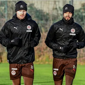 Robert Wagner und Elias Saad beim Lauftraining