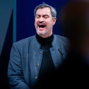 Markus Söder reißt den Mund auf