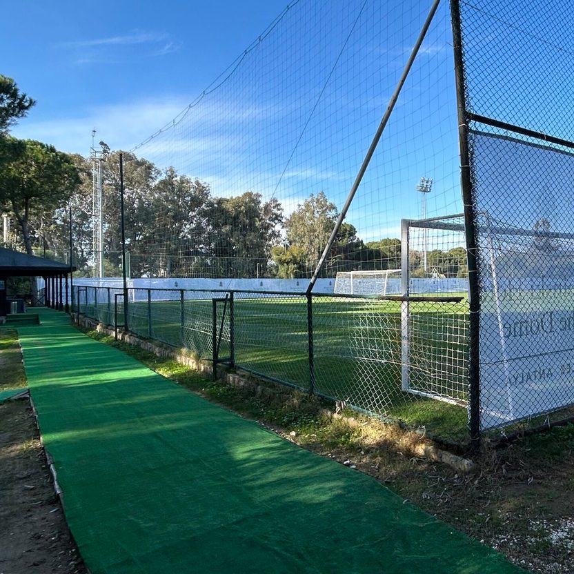 Der grüne Teppich liegt schon: Auf die HSV-Profis warten in Belek ein perfekter Trainingsplatz.