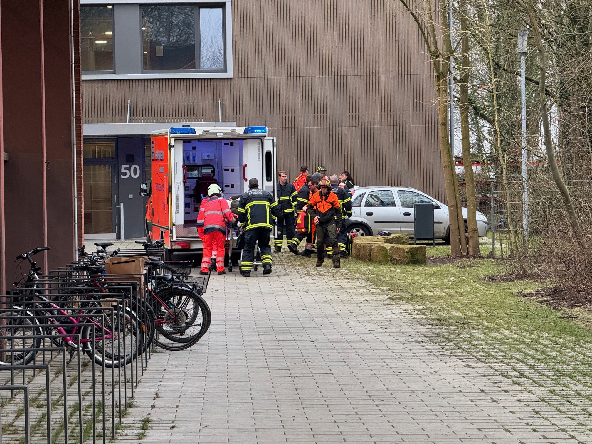 Arbeitsunfall Baumpfleger Stadtteilschule Meiendorf