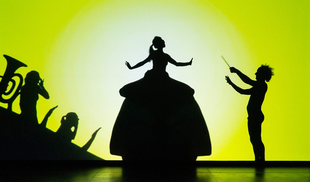 -Moving-Shadows-Eine-faszinierende-Reise-um-die-Welt