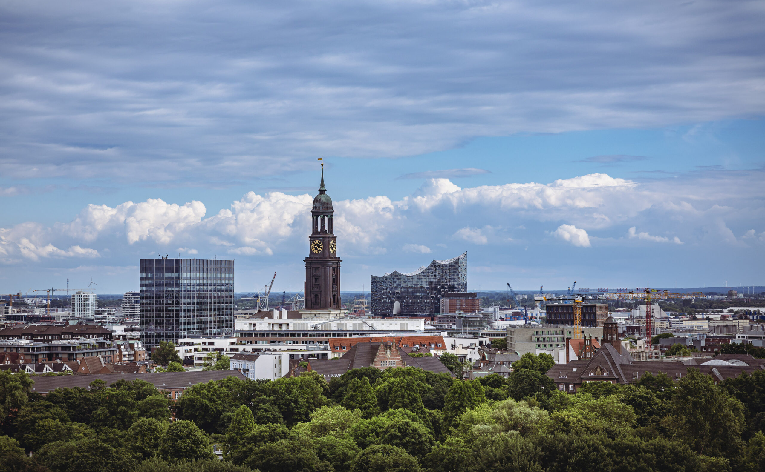 Die Stadt Hamburg erbt häufiger – das ist allerdings häufig eher mit Arbeit als mit Geld verbunden. (Symbolbild)