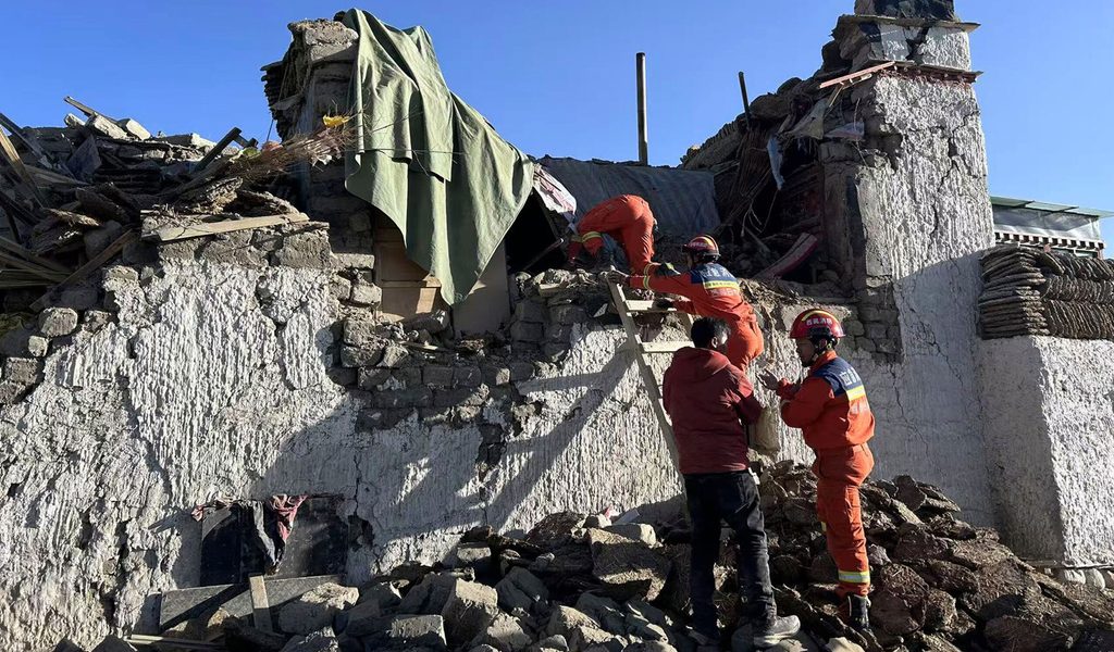 mindestens-95-tote-nach-erdbeben-in-tibet