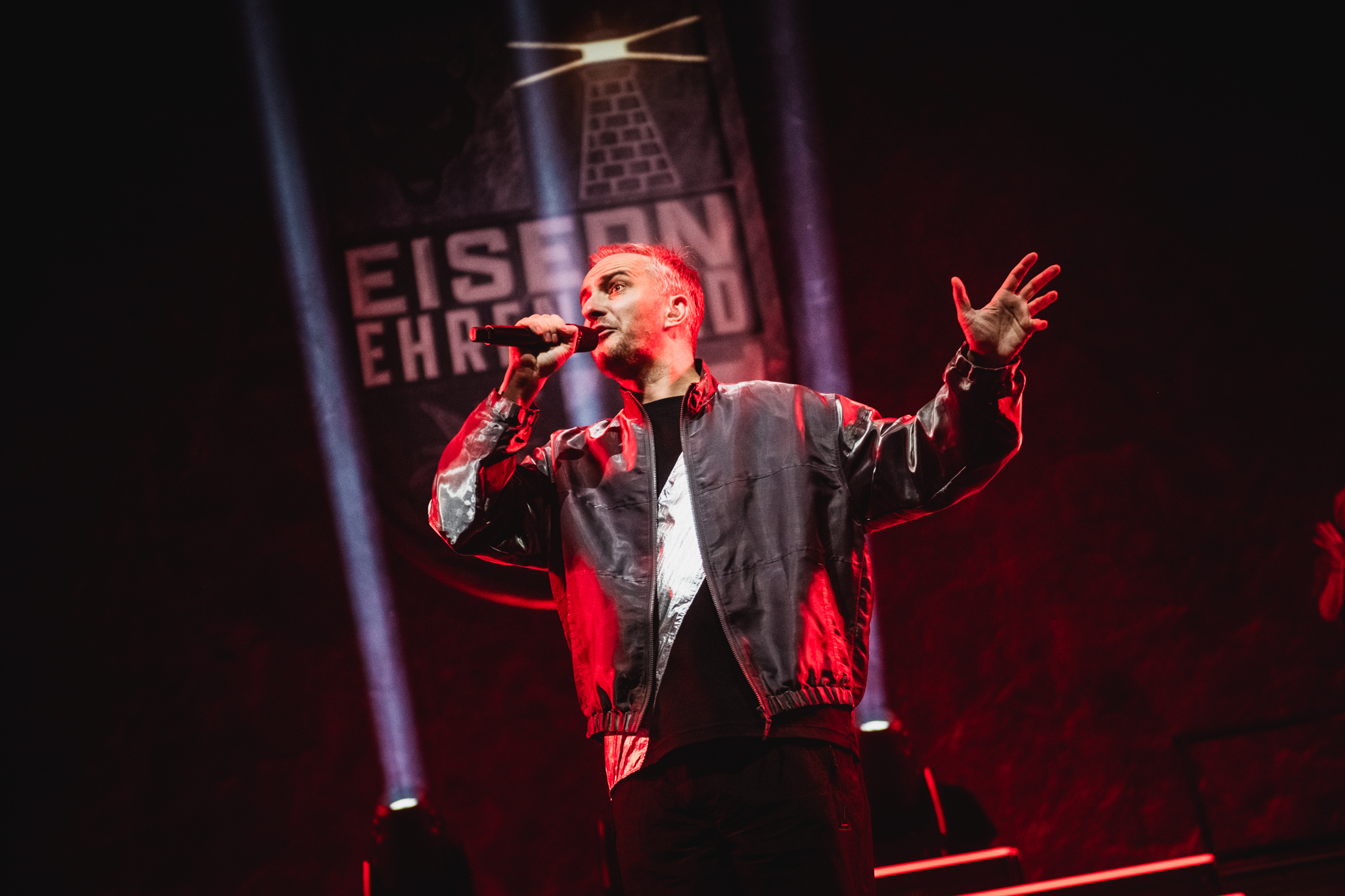 Jan Böhmermann in der Barclays Arena