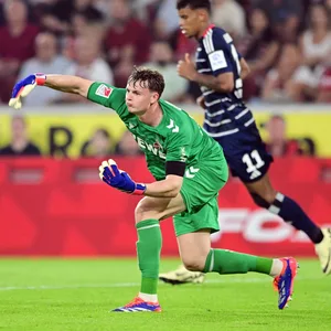 Kölns Torwart Jonas Urbig