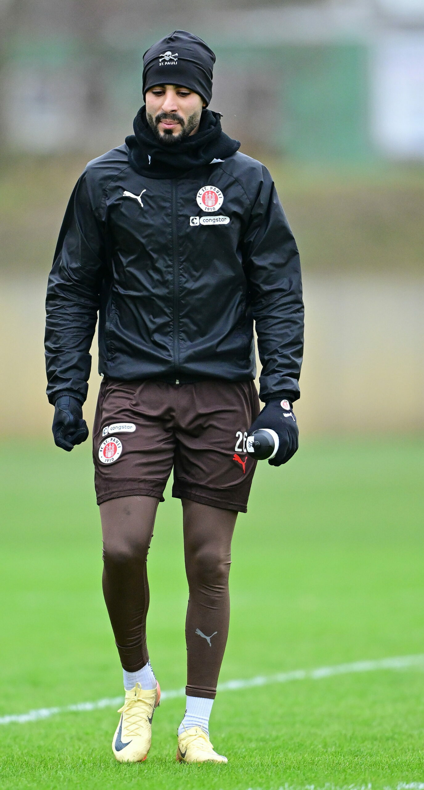 Elias Saad beim St. Pauli-Training