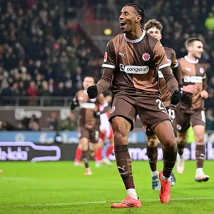 Morgan Guilavogui jubelt nach dem 1:0 gegen Union