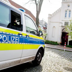 Im vergangenen Jahr hatte es einen Brandanschlag auf die Synagoge gegeben. (Archivbild)