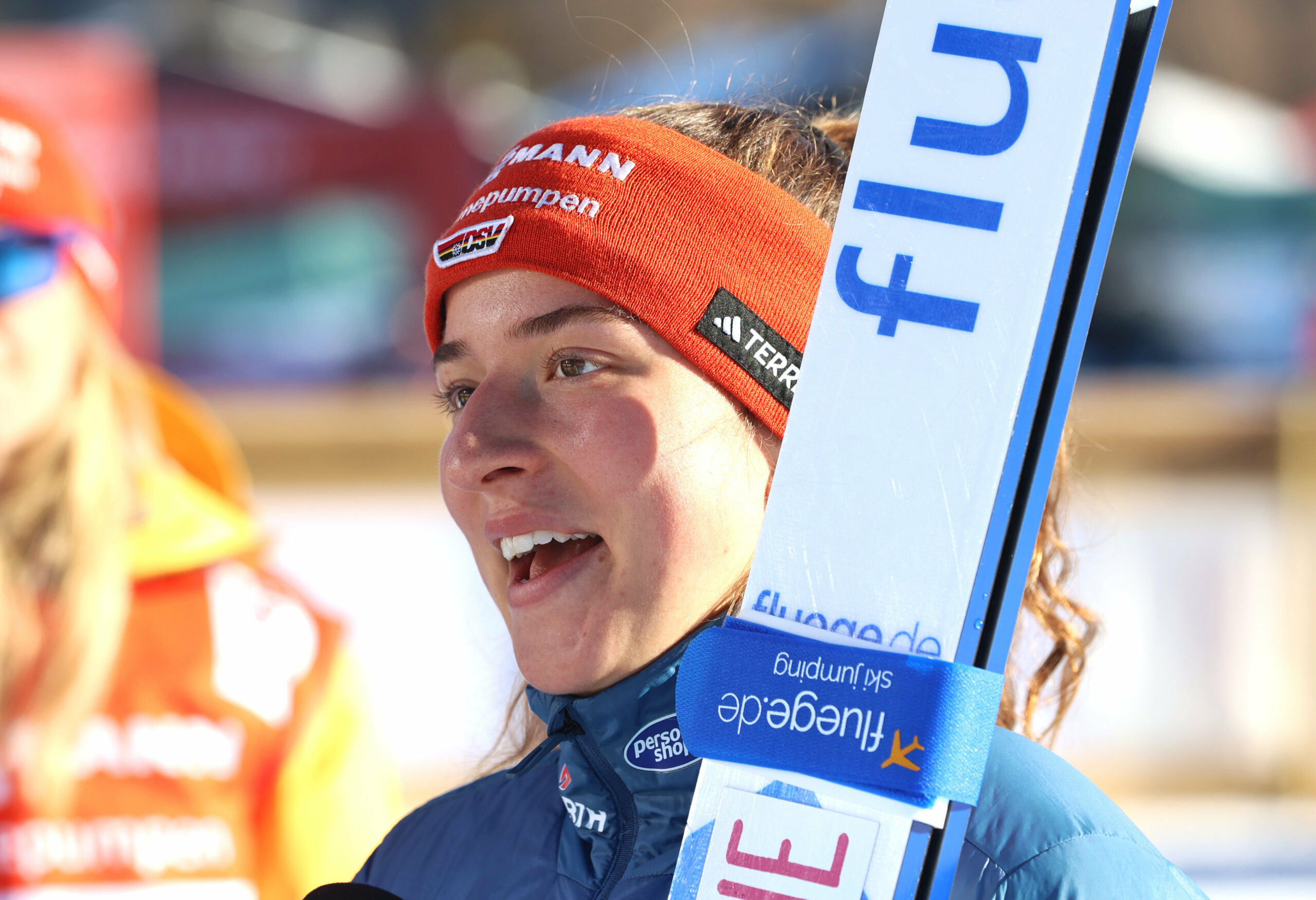 Nathalie Armbruster beim Weltcup in Seefeld