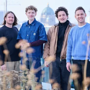 Die Band „Provinz“, Moritz Bösing (l-r), Leon Sennewald Vincent Waizenegger und Robin Schmid, hier in Berlin.