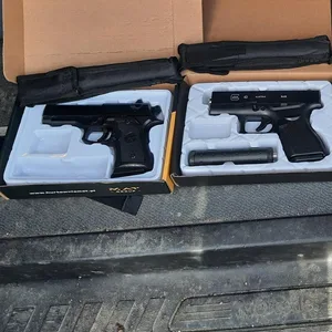 Unter anderem diese Waffen hatten die Jugendlichen dabei.