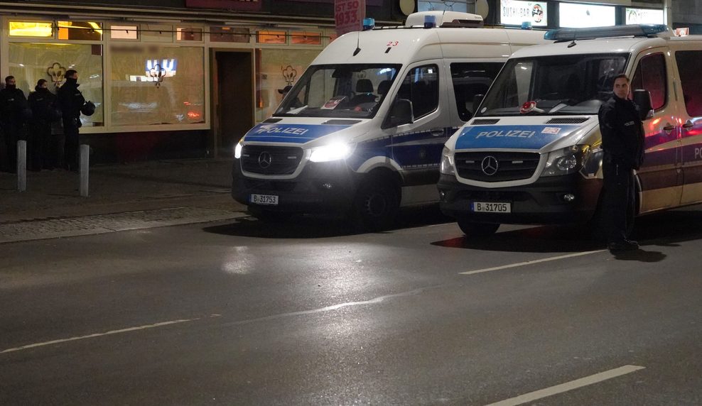 Demo gege Rechtsextremisten Sellner in Berlin