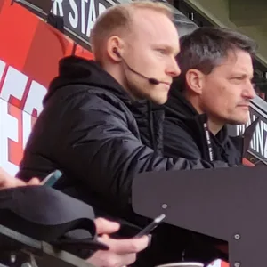 Alexander Blessin auf der Tribüne in Mainz
