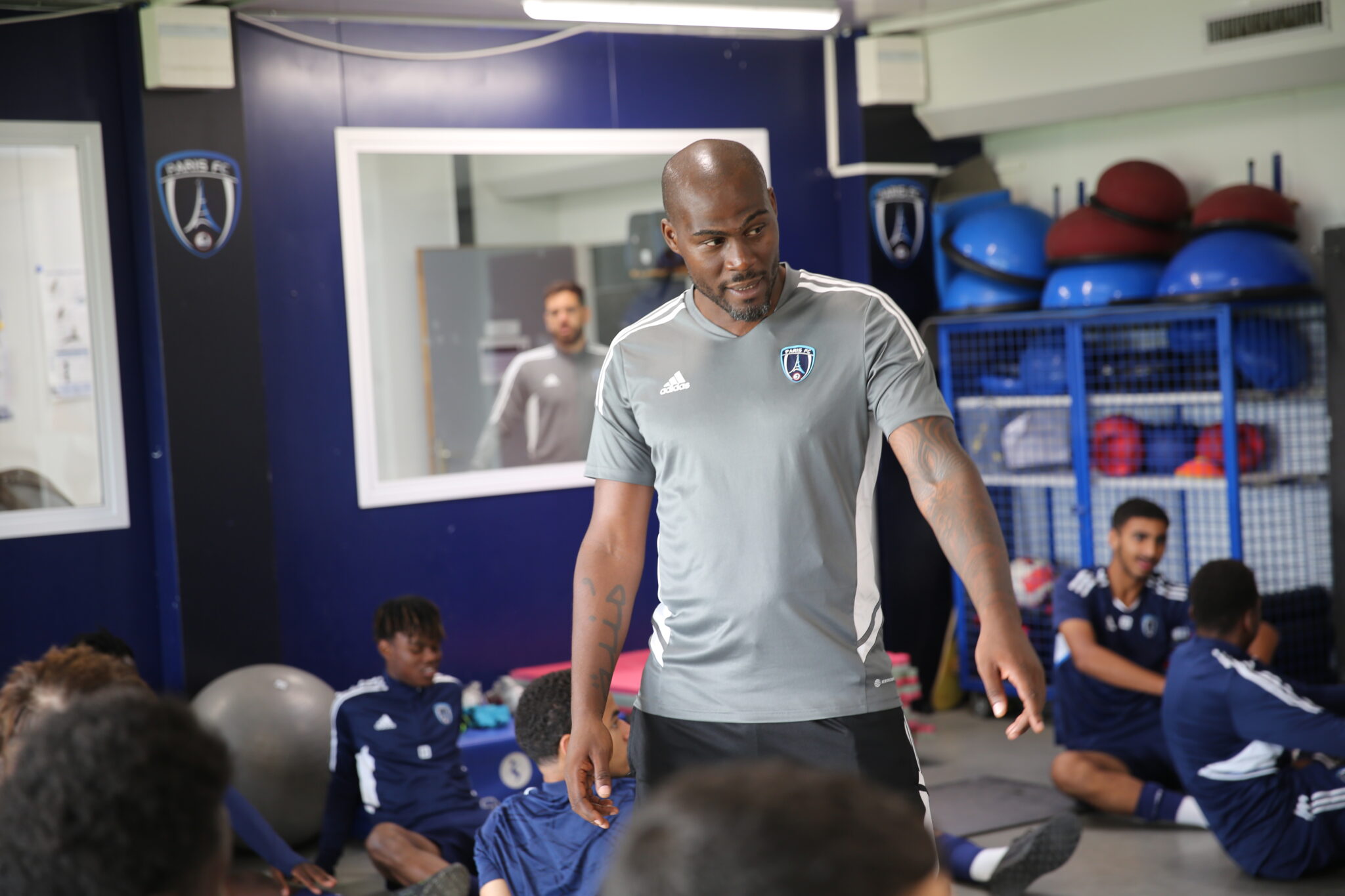 Guy Demel in einem Fitnessraum