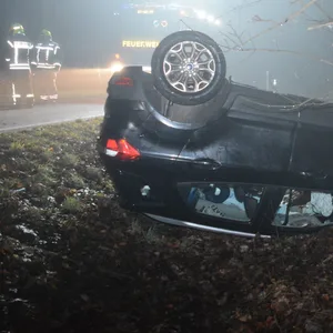 Die Insassen des SUV blieben unverletzt.
