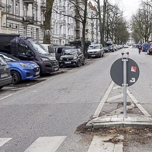 Die Mansteinstraße soll ab März 2025 umgebaut werden.