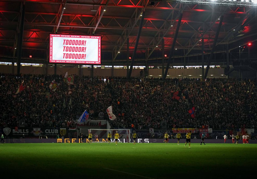 Lichtshow im Leipziger Stadion