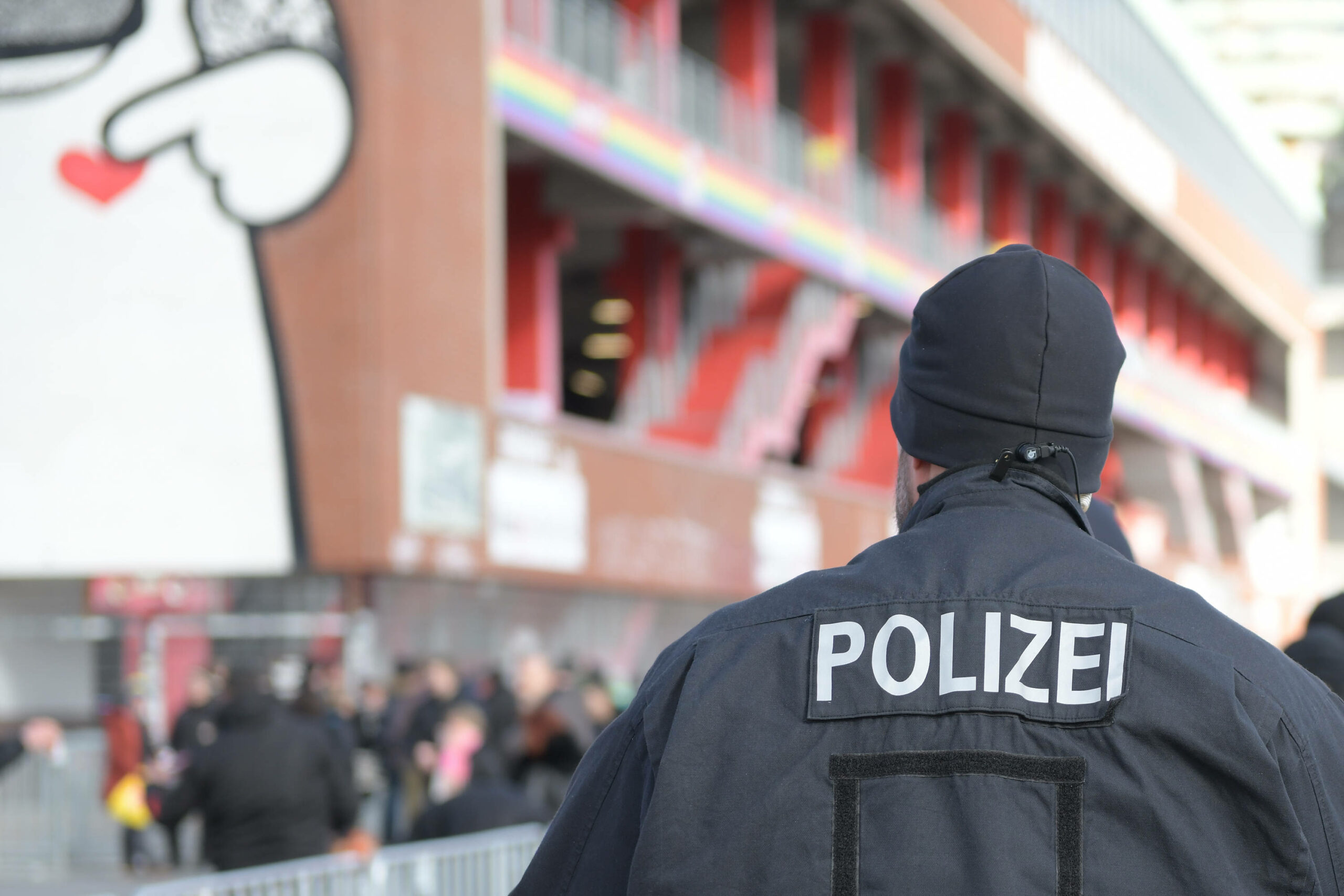 Polizist am Millerntor