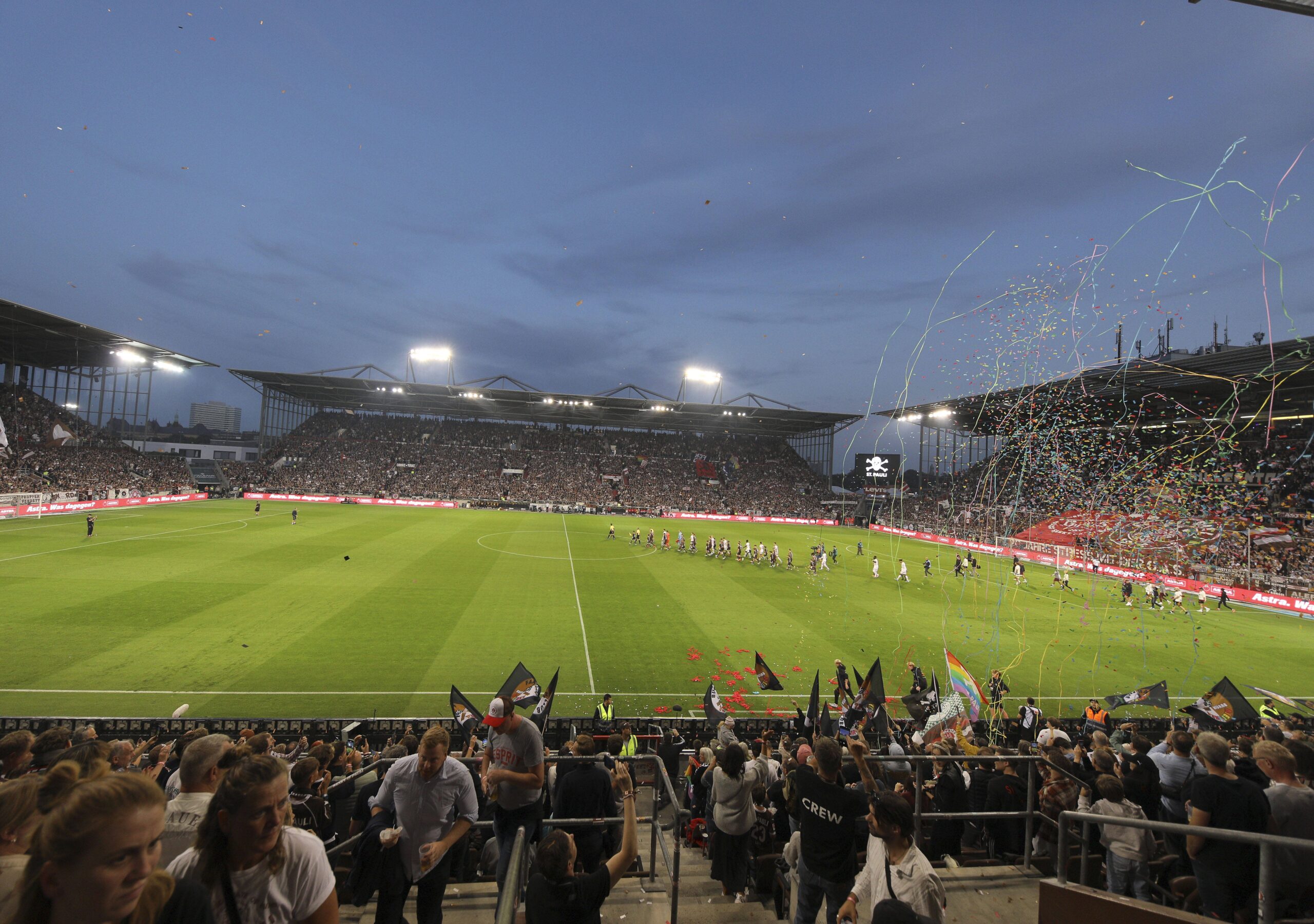 Millerntor-Stadion vor Spielbeginn