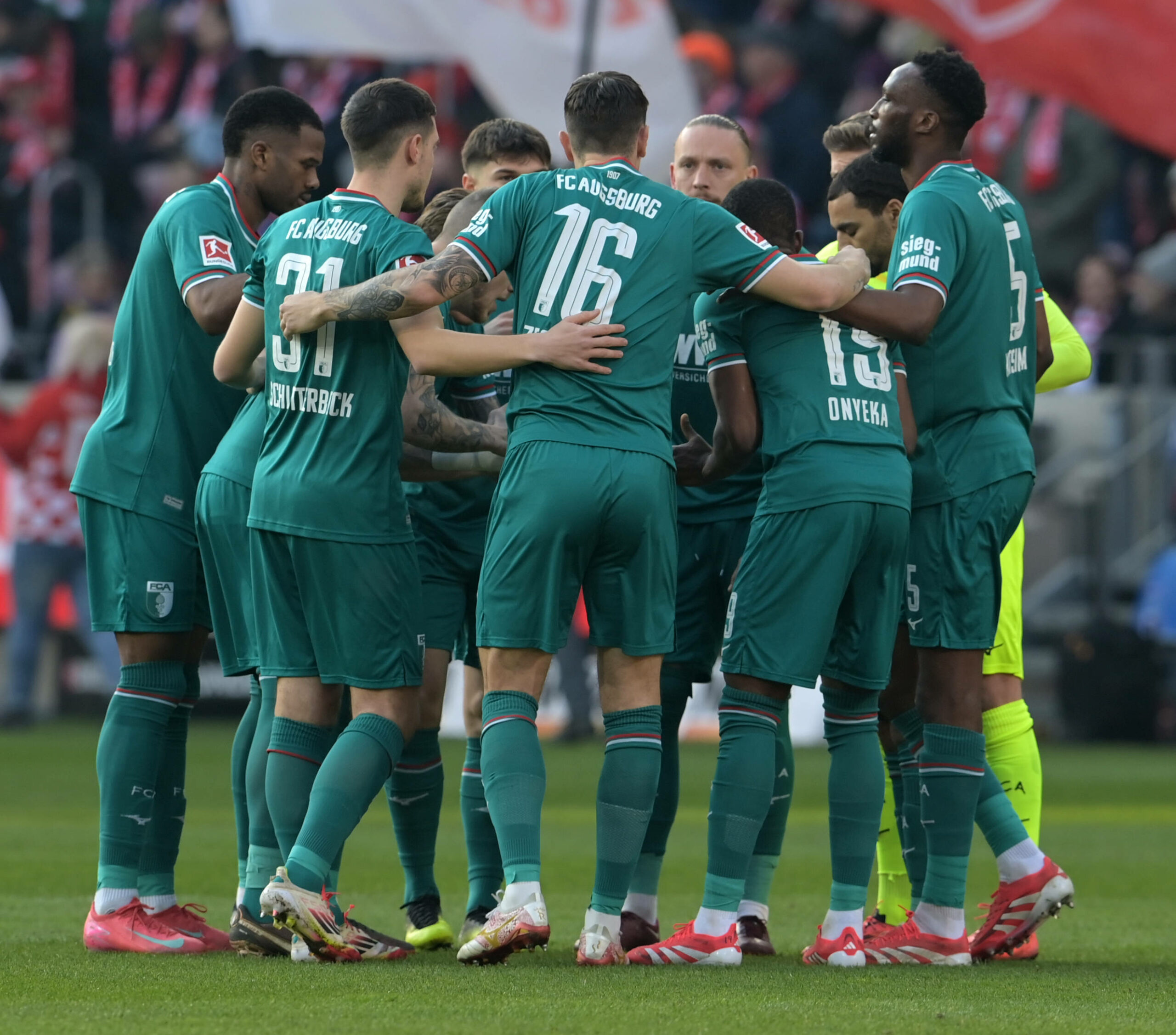 Mannschaftskreis des FC Augsburg