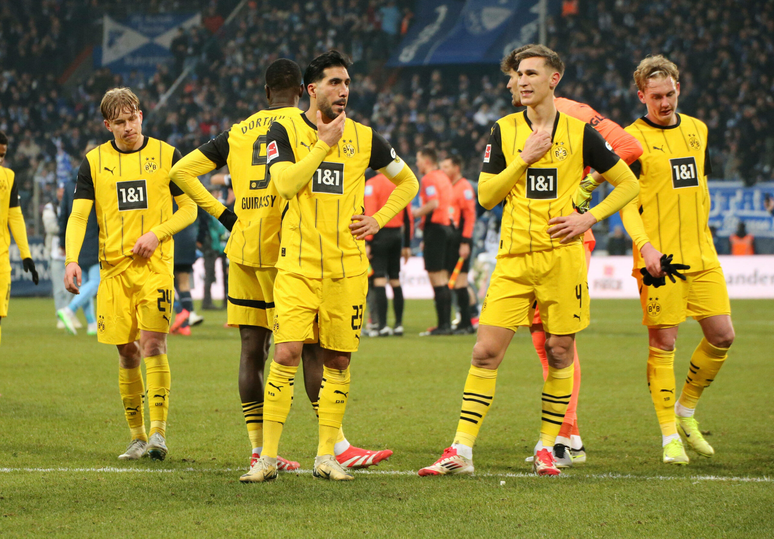 Die Profis von Borussia Dortmund nach der Niederlage in Bochum