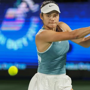 Emma Raducanu beim Tennisturnier in Dubai