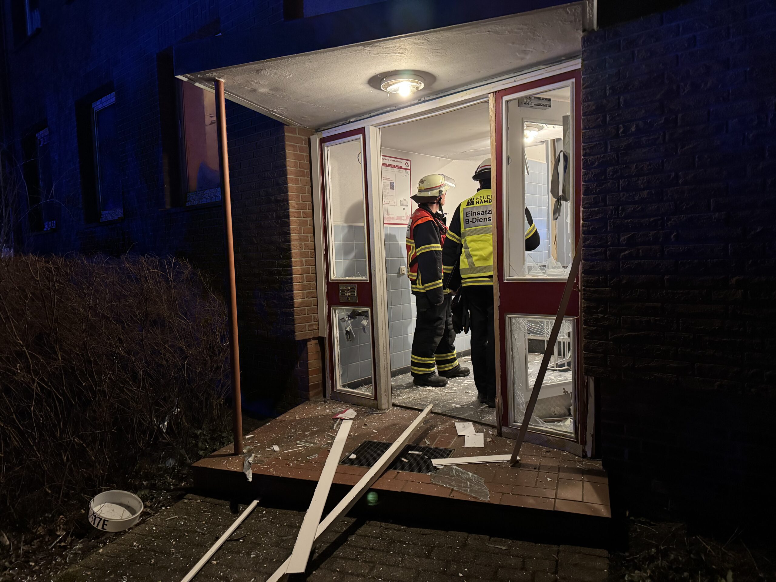 Explosion in Treppenhaus eine Hauses in Tonndorf – zum Glück keine Verletzten