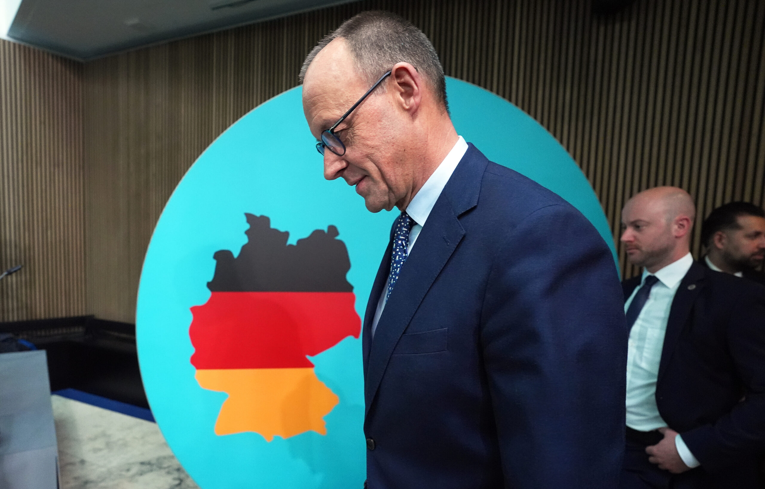 Friedrich Merz bringt einige Fähigkeiten als möglicher Kanzler mit. Doch seine Schroffheit kommt nicht überall gut an.