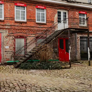 In diesem verträumten Hinterhof im Herzen von Ottensen war mal das Monsun-Theater zu Hause.