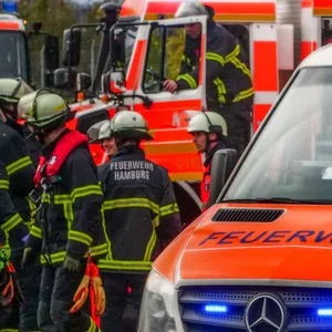 Schwerer Unfall in Hammerbrook – Fußgänger schwer verletzt