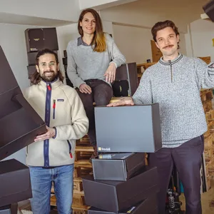 Die Macher von „Ravioli” in ihrem Büro