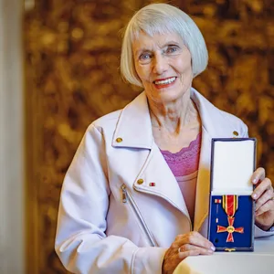 Engagement wurde belohnt: Margot Reinig hat das Bundesverdienstkreuz bekommen.