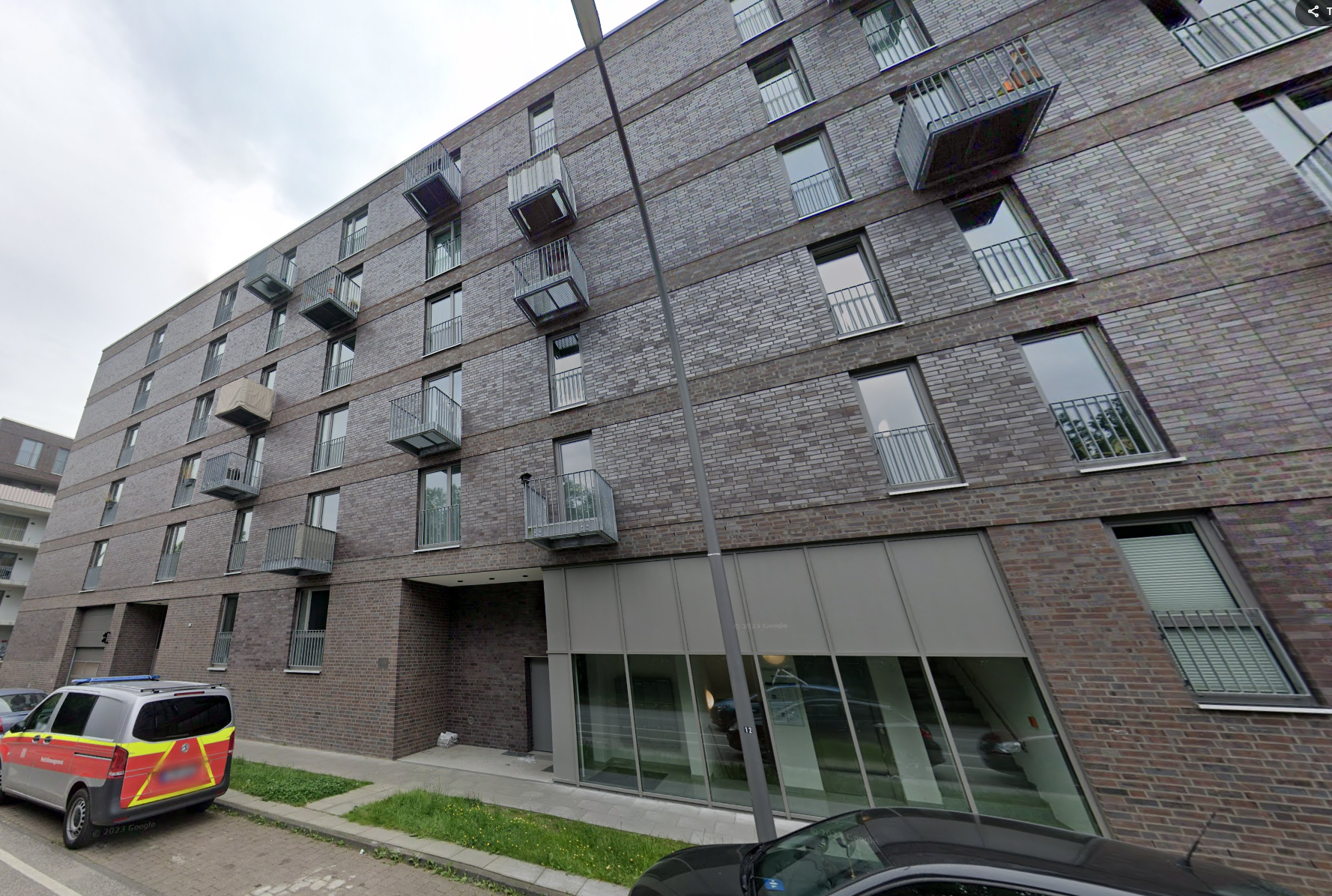 In diesem Gebäude am Sophie-Schoop-Weg brannte es.