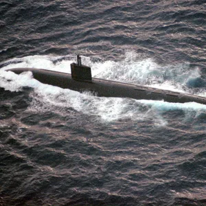 Ein U-Boot auf hoher See