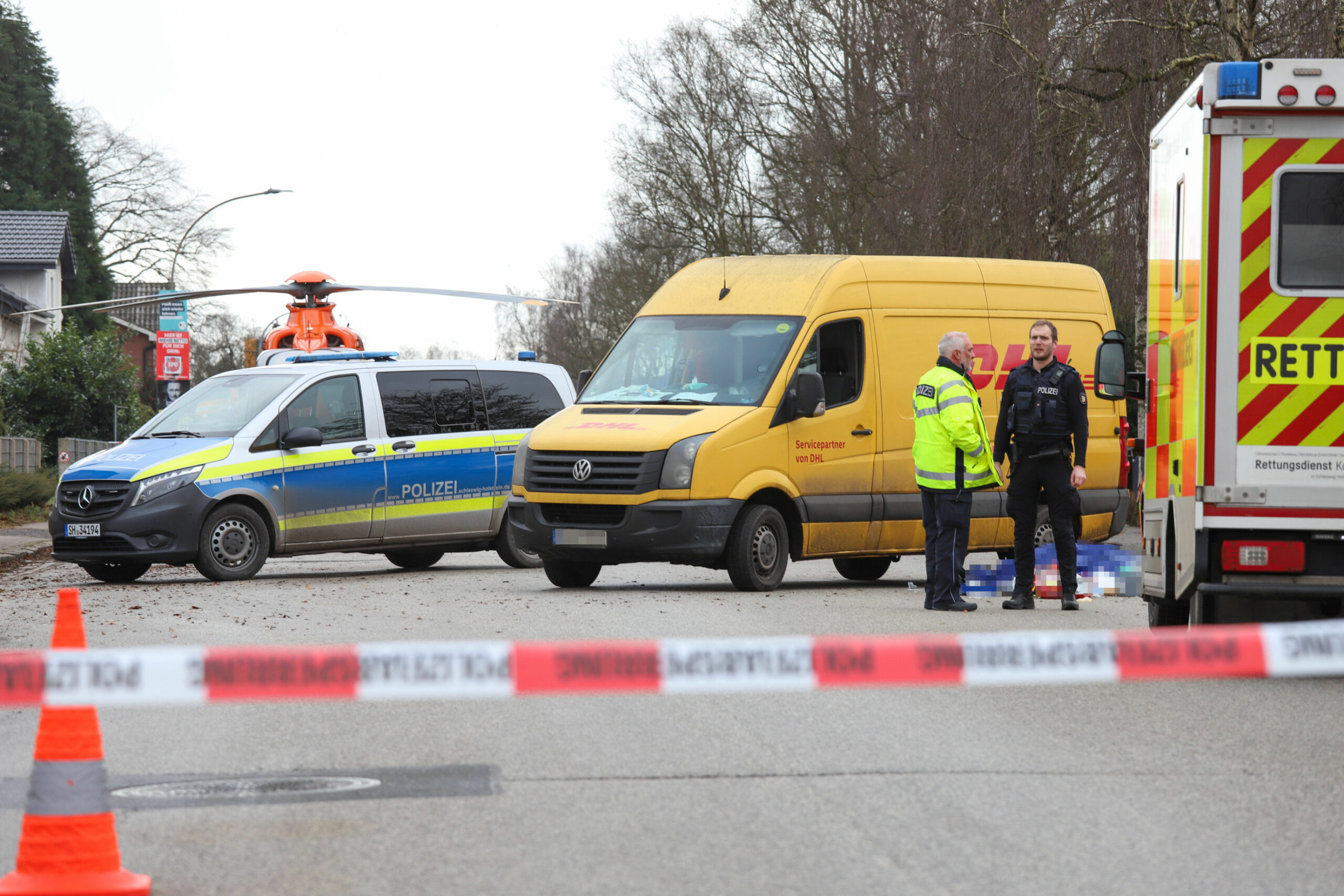 Eine Frau ist am Donnerstag bei einem Verkehrsunfall getötet worden.