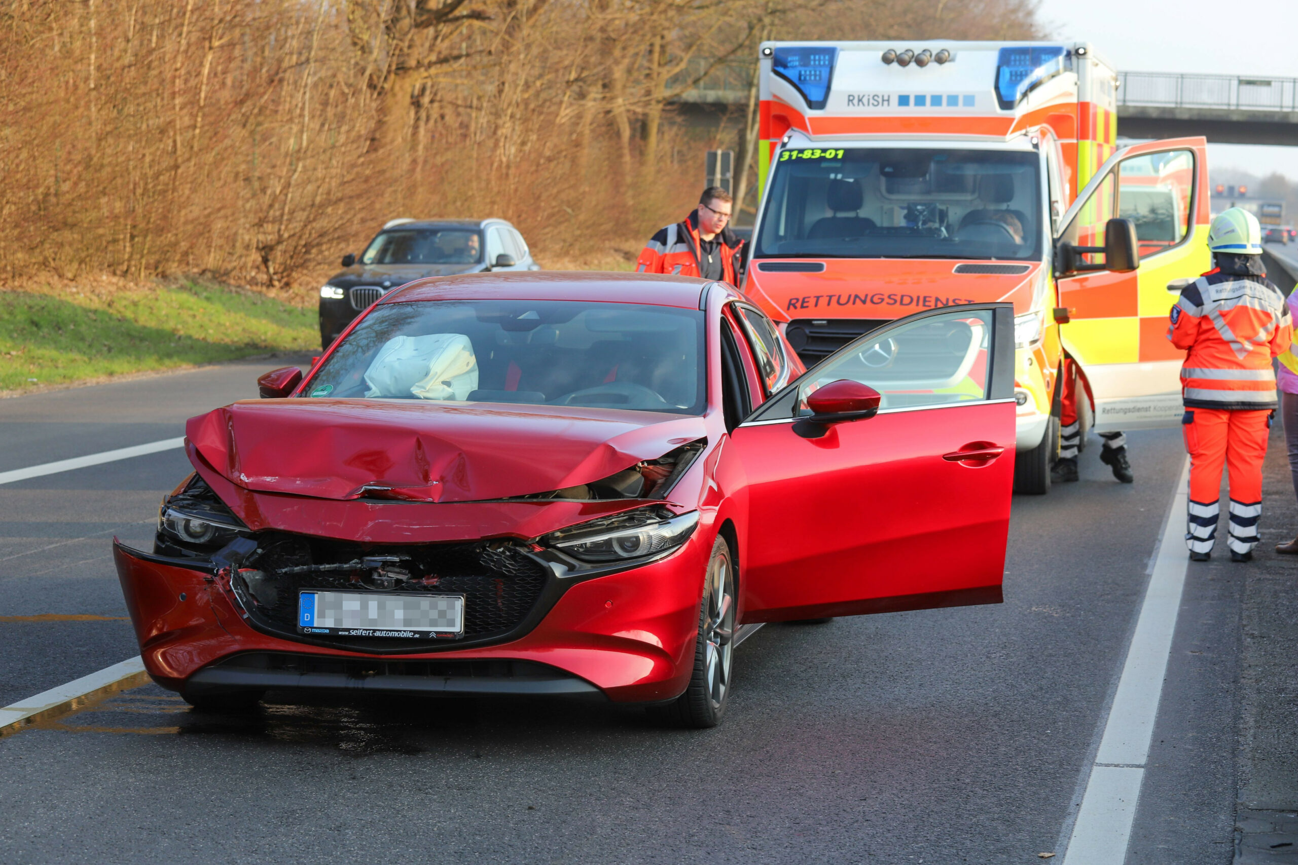 Unfall auf der A23 bei Pinnberg.