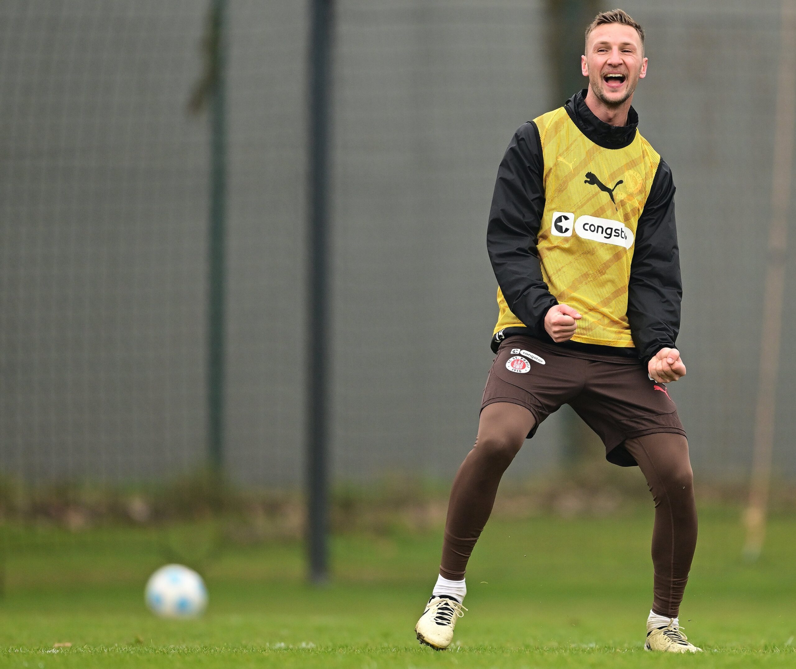 Siebe Van der Heyden hat Spaß beim Training