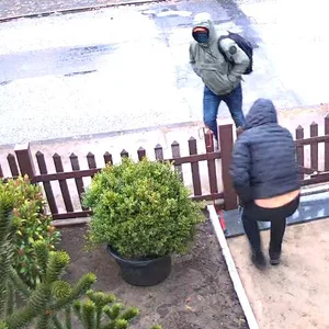 Anfang Dezember hatten zwei Täter in Langenhorn einen Mann in seinem eigene Haus geschlagen, gefesselt und ausgeraubt – die Polizei konnte die Täter bisher nicht identifizieren.