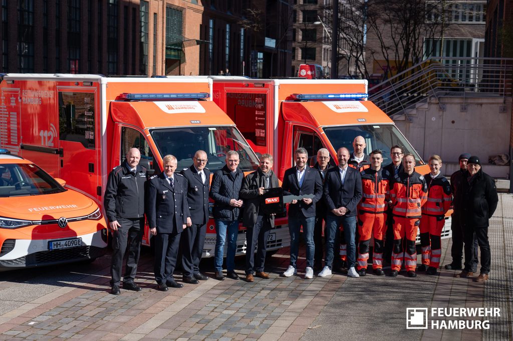 Am Montag wurden die neuen Fahrzeuge übergeben.