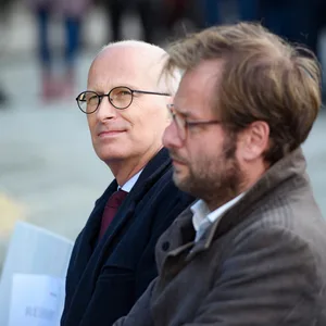 Bleibt das Verkehrsressort in der Hand der Grünen? Hier: SPD-Bürgermeister Peter Tschentscher (links) mit Grünen-Verkehrssenator Anjes Tjarks.