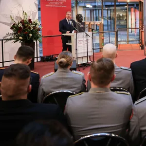 Verteidigungsminister Pistorius beim Besuch der Bundeswehr-Universität in Hamburg