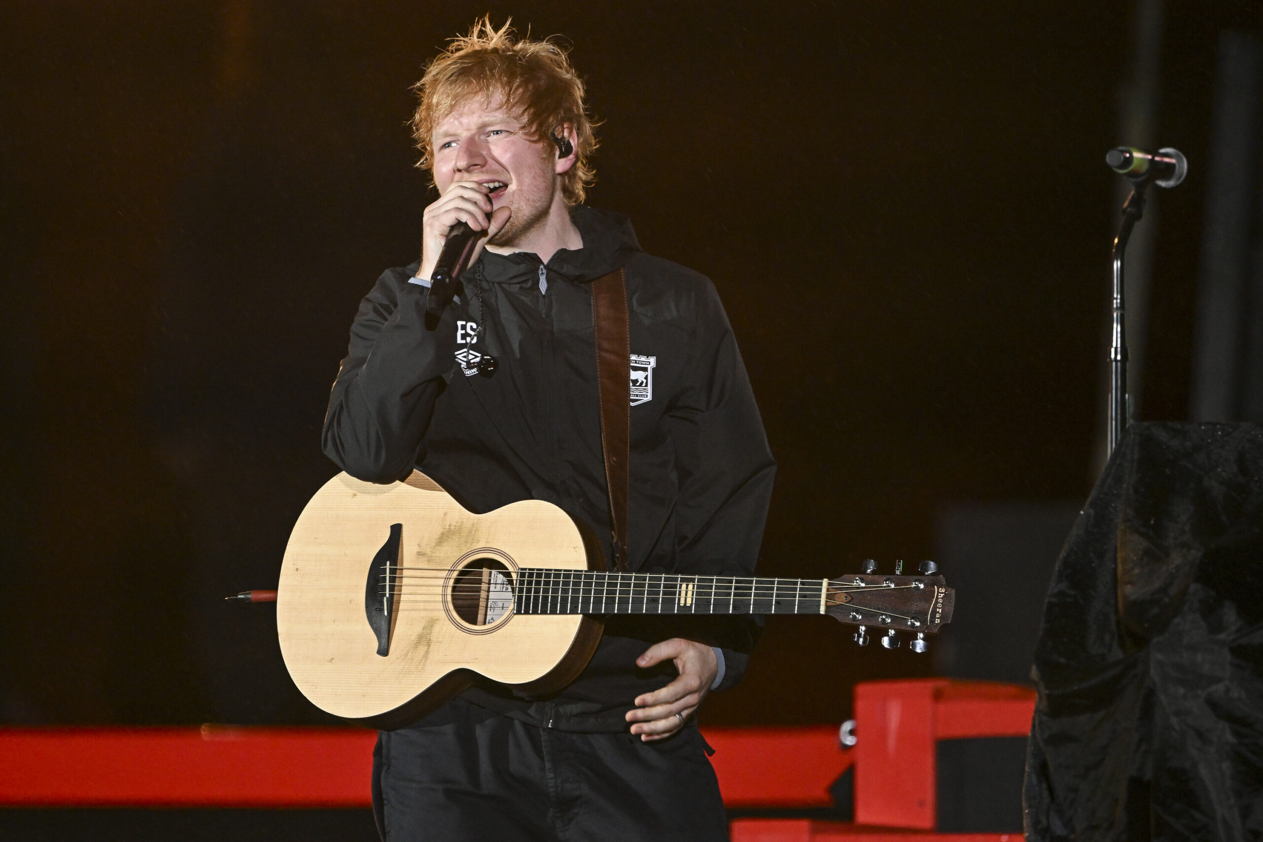 Superstar Ed Sheeran bei einem Konzert im September 2024