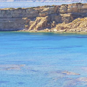 Blick auf die Weißen Berge vom Strand von Agios Pavlos, Agios Pavlos...