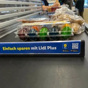 Die zurückgerufenen Riegel wurden im Discounter „Lidl“ verkauft. (Symbolbild)