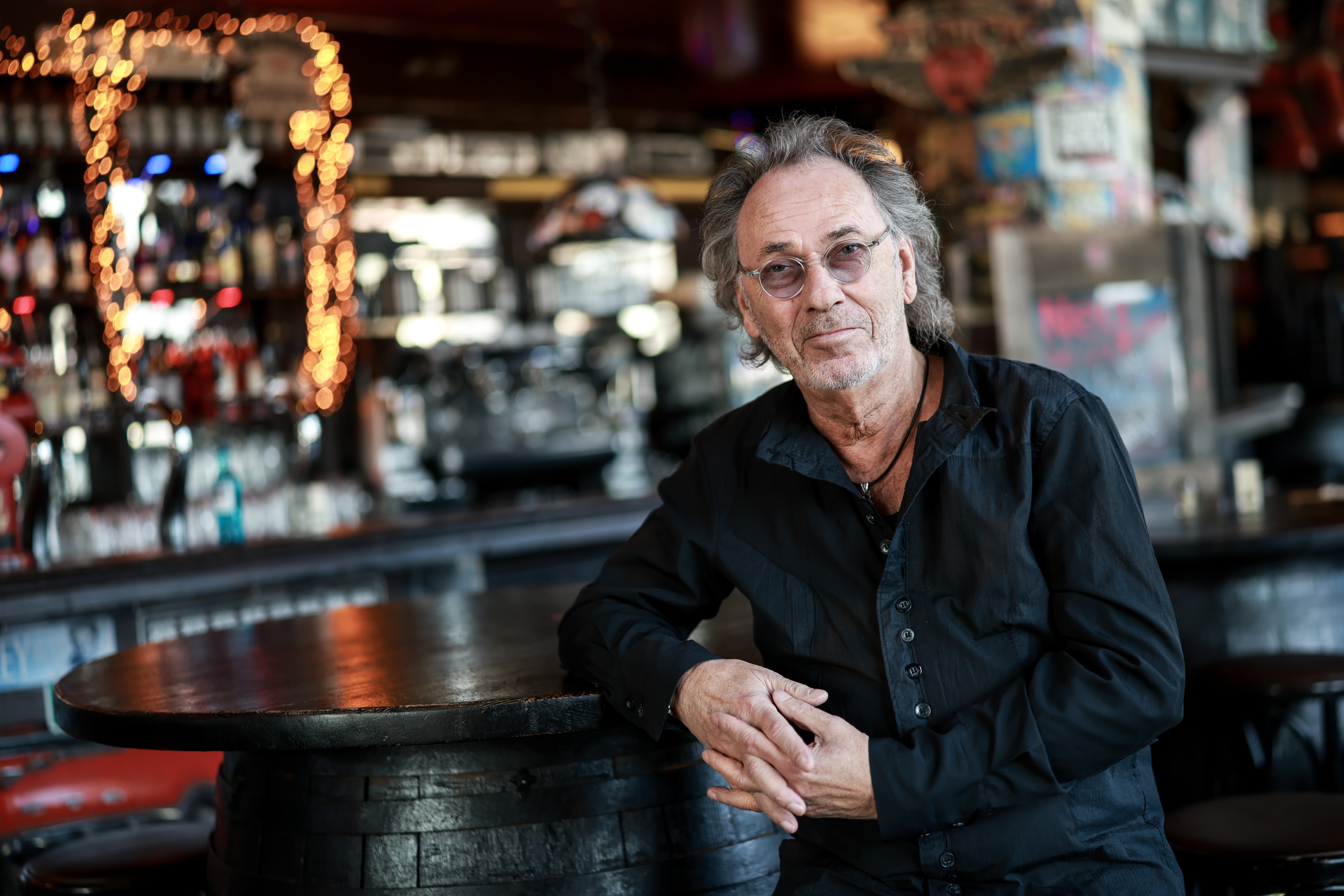 Hugo Egon Balder, Fernsehmoderator, in seiner Rockkneipe Zwick an der Reeperbahn auf St. Pauli.