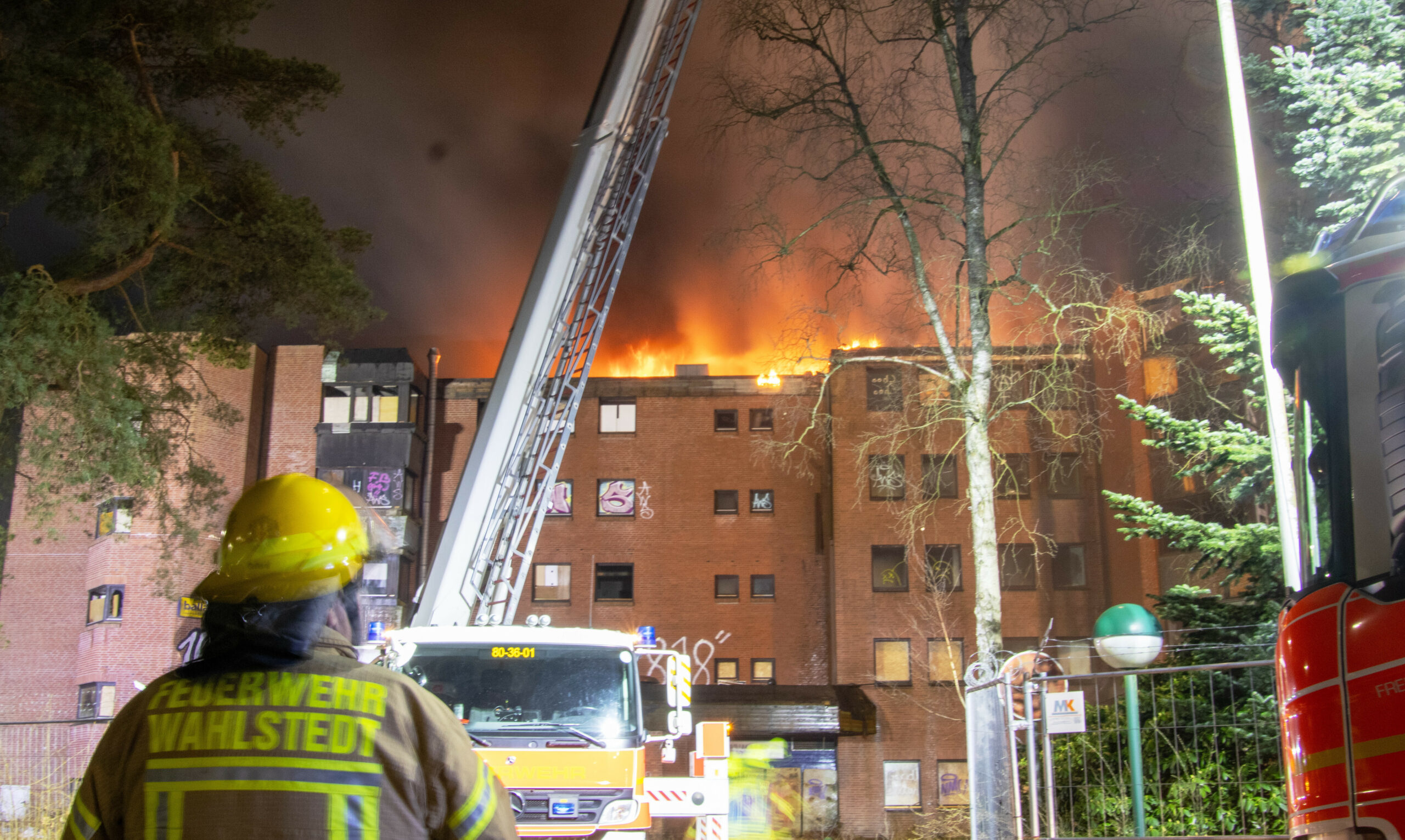 Ein Haus in Flammen