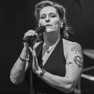 Sängerin AnNa R.