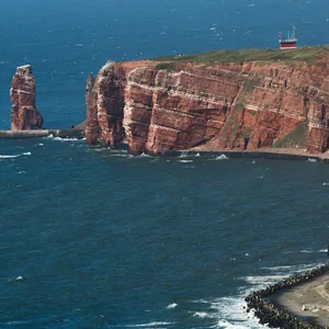 Blick auf die Hochseeinsel Helgoland